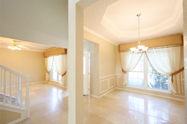 1931 PALOMA Way, Arlington, TX 76006