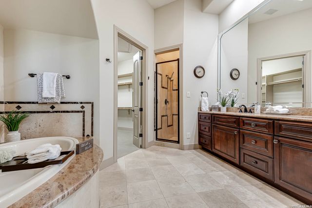 137 Westcourt Lane, San Antonio, TX 78257