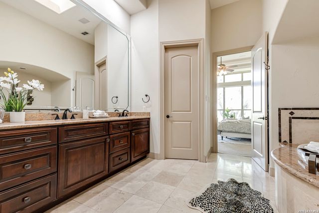 137 Westcourt Lane, San Antonio, TX 78257