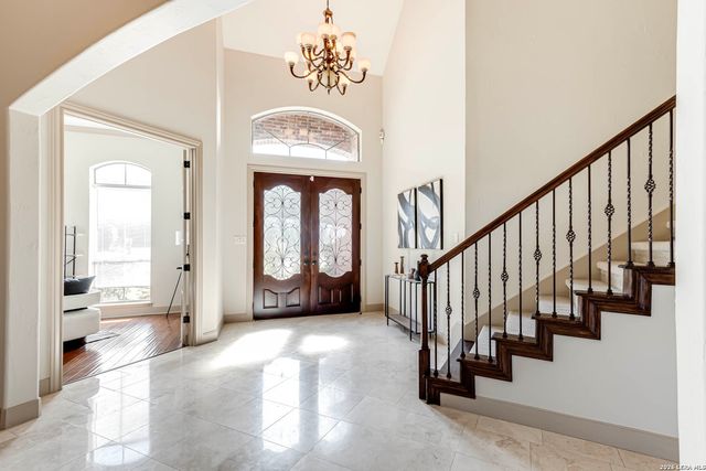 137 Westcourt Lane, San Antonio, TX 78257