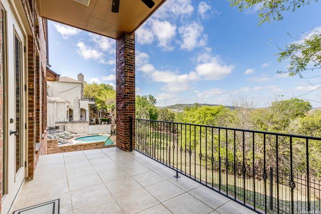 137 Westcourt Lane, San Antonio, TX 78257