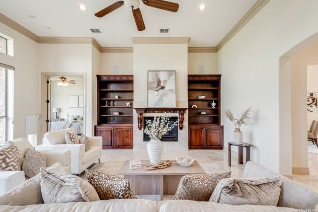 137 Westcourt Lane, San Antonio, TX 78257