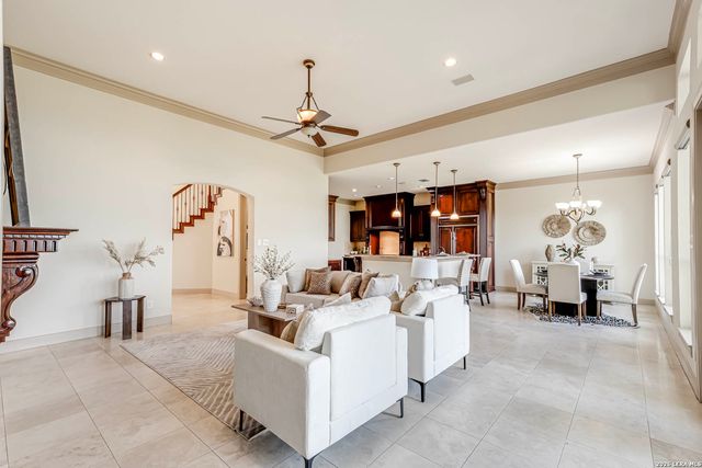 137 Westcourt Lane, San Antonio, TX 78257