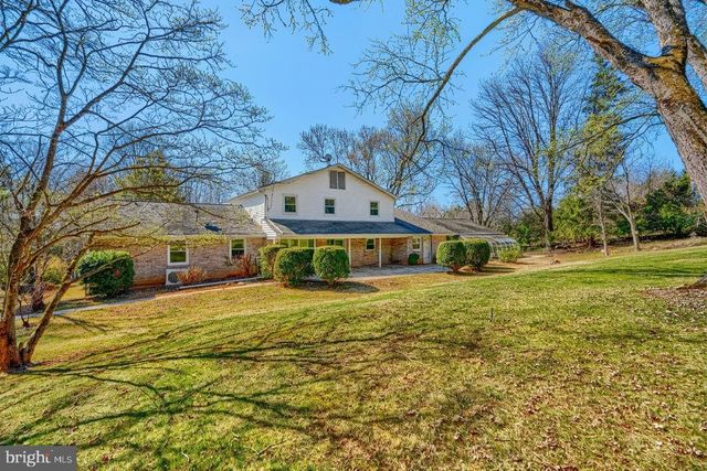 2705 FALLSTON RD, Fallston, MD 21047