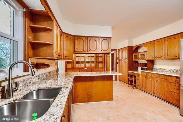 2705 FALLSTON RD, Fallston, MD 21047