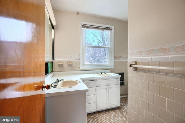 2705 FALLSTON RD, Fallston, MD 21047