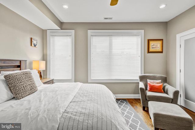 2009 NORTH ST, Philadelphia, PA 19130