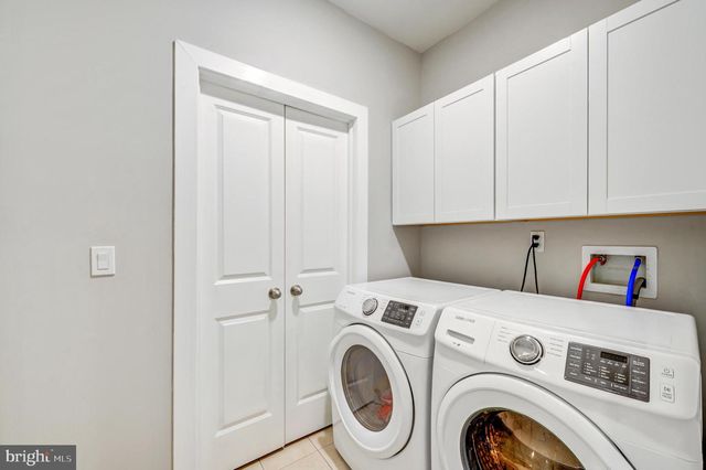 2009 NORTH ST, Philadelphia, PA 19130