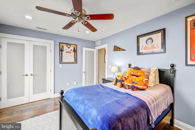 2009 NORTH ST, Philadelphia, PA 19130