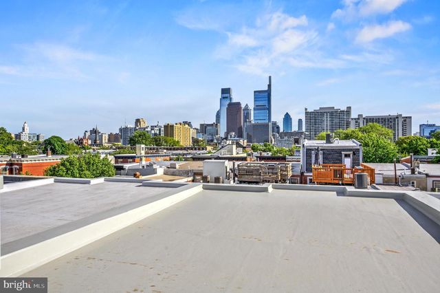 2009 NORTH ST, Philadelphia, PA 19130