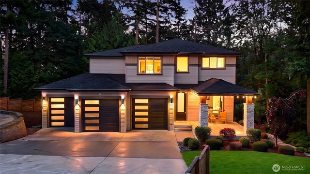12048 SE May Creek Park Drive, Newcastle, WA 98056