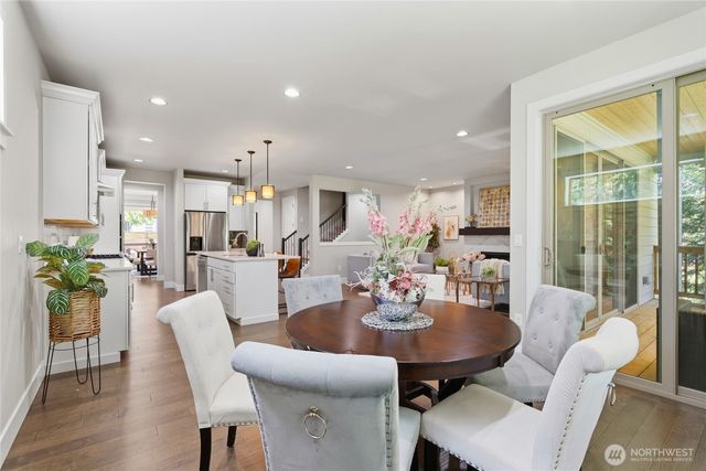 12048 SE May Creek Park Drive, Newcastle, WA 98056