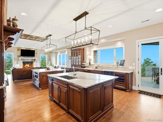 614 Cliffgate Ln, Castle Rock, CO 80108