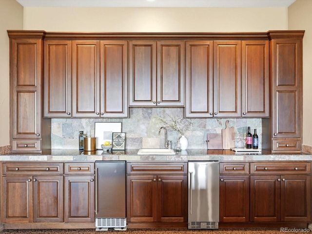 614 Cliffgate Ln, Castle Rock, CO 80108