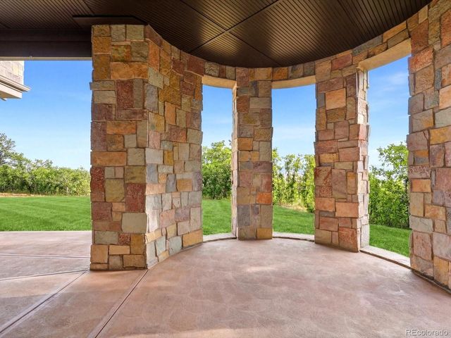614 Cliffgate Ln, Castle Rock, CO 80108