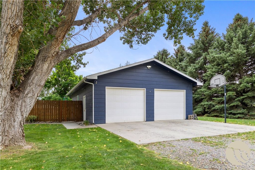 516 1st Avenue SW, Park City, MT 59063 photo 3