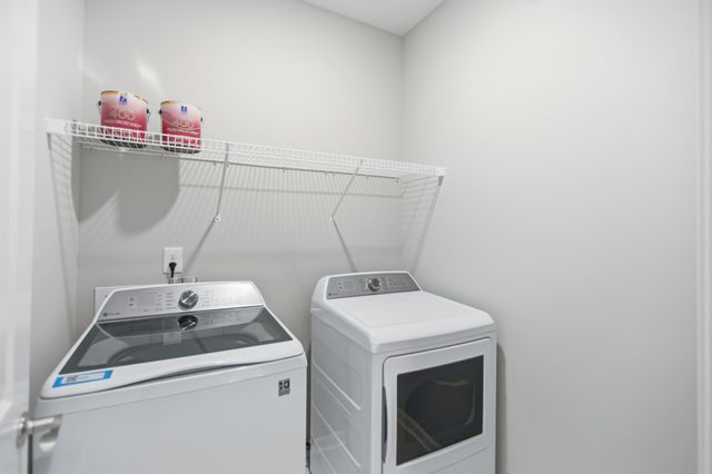 248 Doak Rd, Manchester, TN 37355