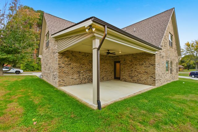 248 Doak Rd, Manchester, TN 37355