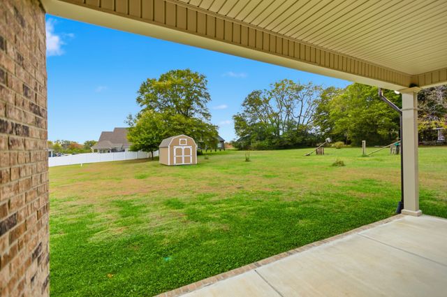 248 Doak Rd, Manchester, TN 37355