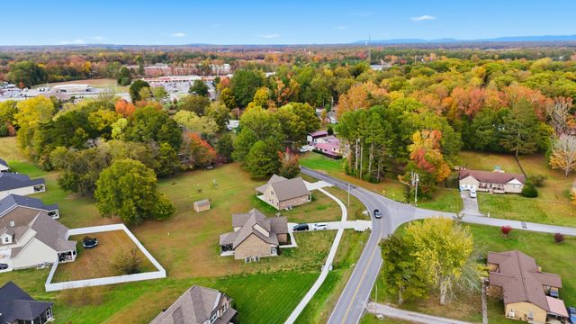 248 Doak Rd, Manchester, TN 37355