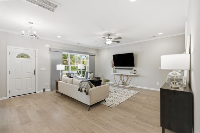 248 Doak Rd, Manchester, TN 37355