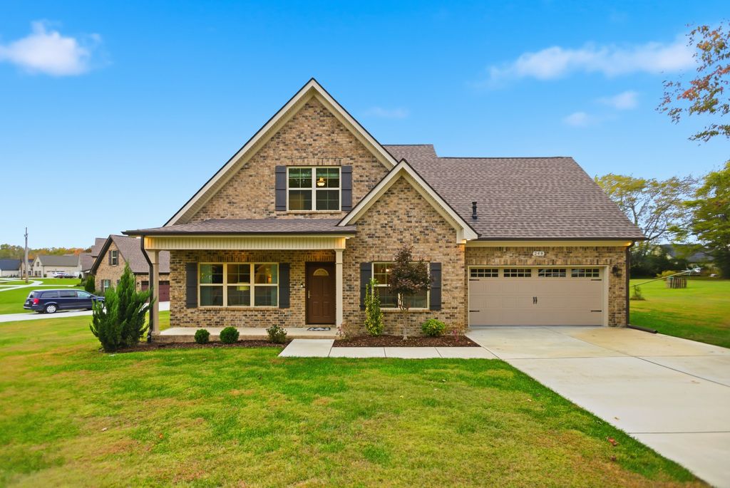 248 Doak Rd, Manchester, TN 37355