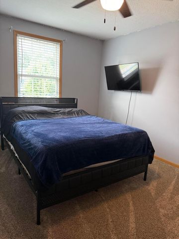 3959 Black Pine Drive, Grove City, OH 43123