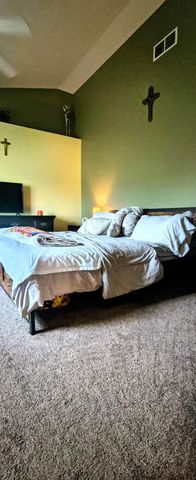 3959 Black Pine Drive, Grove City, OH 43123