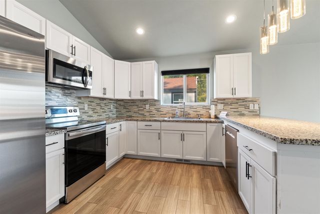 3023 E Augusta Ave, Spokane, WA 99207