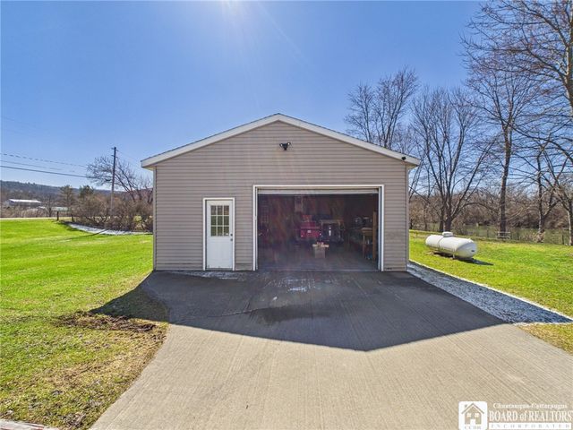 2714 Oakes Road, Olean, NY 14760