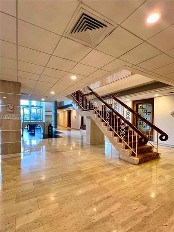 2899 Collins Ave 905, Miami Beach, FL 33140