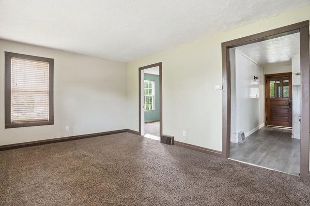 2327 Catherine AVENUE, Twin Lakes, WI 53181