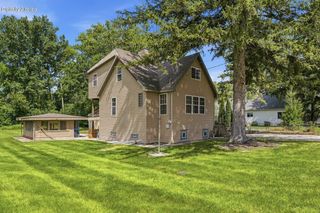 2327 Catherine AVENUE, Twin Lakes, WI 53181