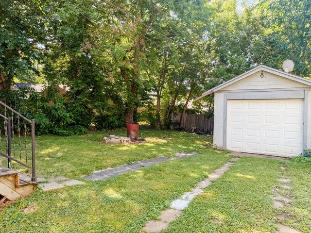 1022 Wakefield Avenue, Saint Paul, MN 55106