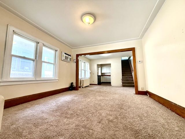 1022 Wakefield Avenue, Saint Paul, MN 55106
