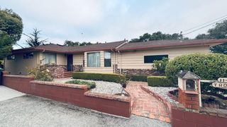 11 Ivy Street, Monterey, CA 93940