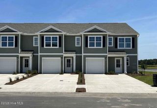 4333 Majesty Drive Unit 400, Castle Hayne, NC 28429