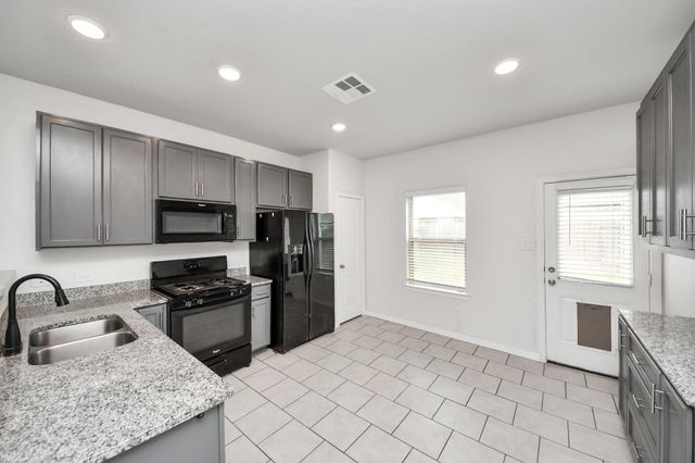 20063 Northpark Ash Lane, Porter, TX 77365