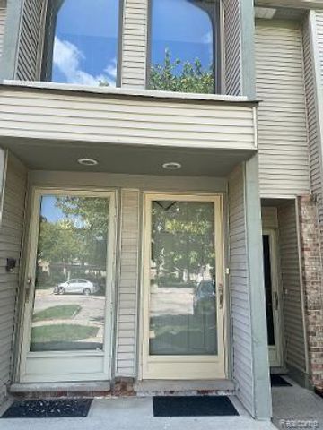 42715 Lilley Pointe Drive 108, Canton, MI 48187