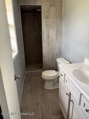 425 W Chulahoma Avenue, Holly Springs, MS 38635