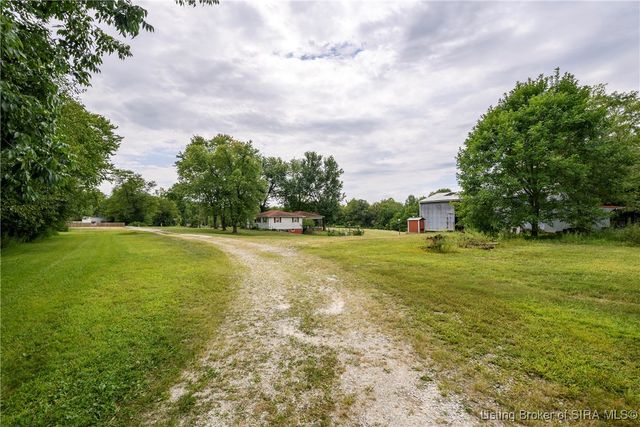 6429 E Blocher Road, Lexington, IN 47138