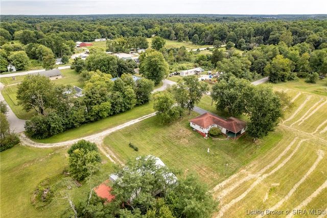 6429 E Blocher Road, Lexington, IN 47138