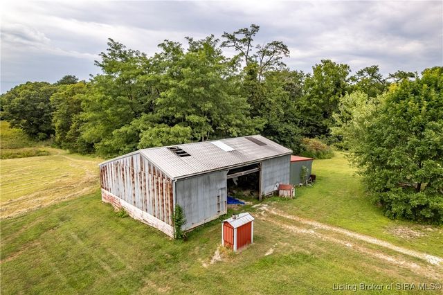 6429 E Blocher Road, Lexington, IN 47138