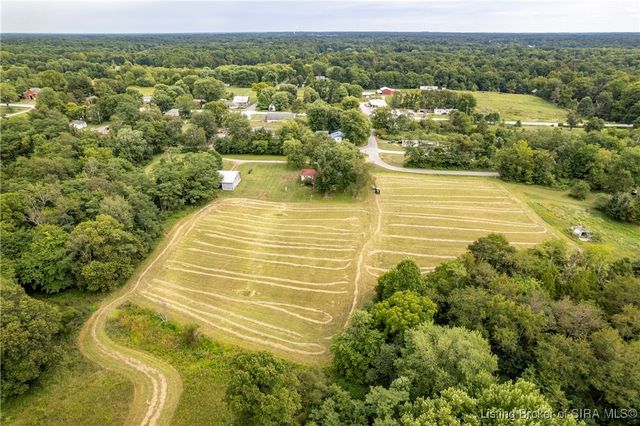 6429 E Blocher Road, Lexington, IN 47138