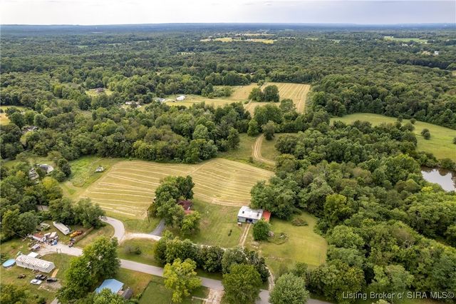 6429 E Blocher Road, Lexington, IN 47138