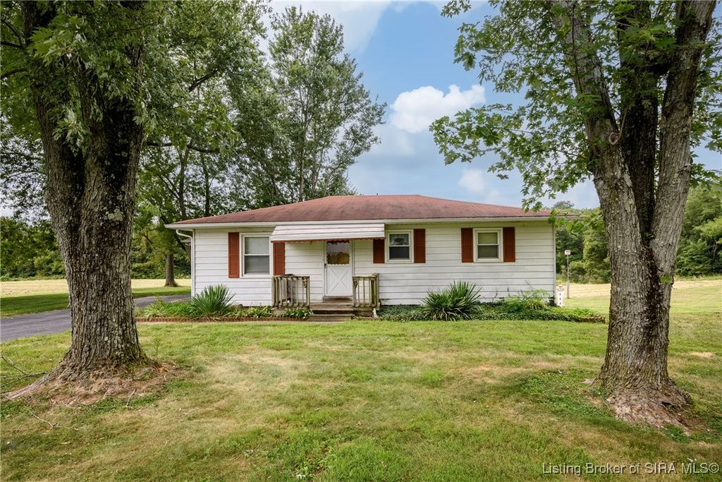 6429 E Blocher Road, Lexington, IN 47138