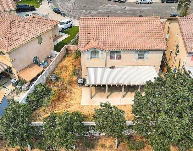 1011 Alderwood, Perris, CA 92571