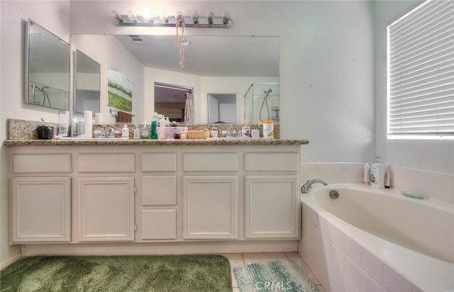 1011 Alderwood, Perris, CA 92571