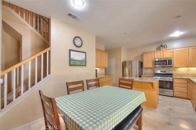 1011 Alderwood, Perris, CA 92571