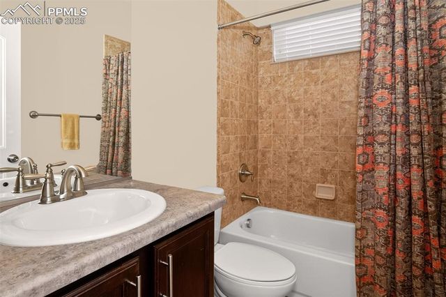 7036 Renegade Ridge Drive, Colorado Springs, CO 80923